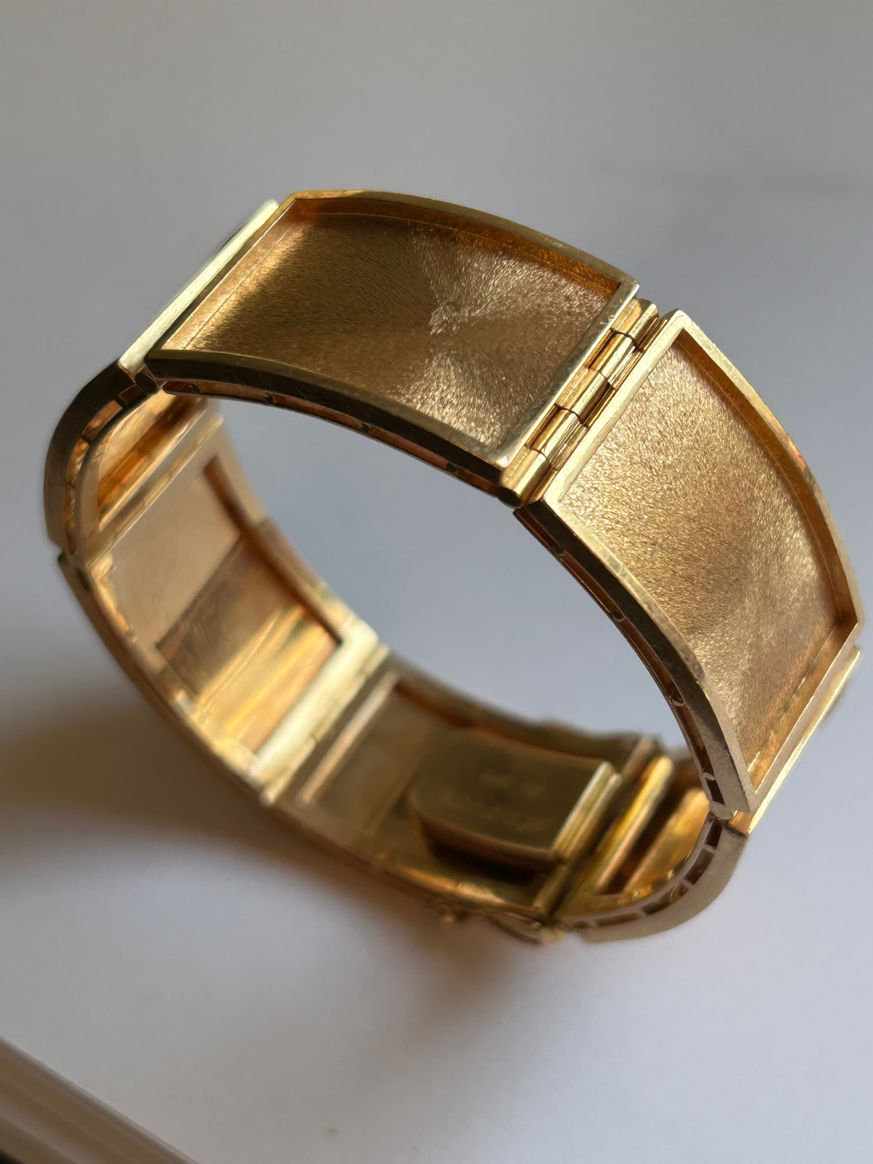 Håndlaget mesterarmbånd !!